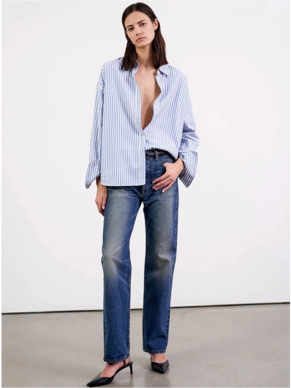 Nili Lotan 24 Smith Straight Leg Jeans Mid-rise Debbie Wash